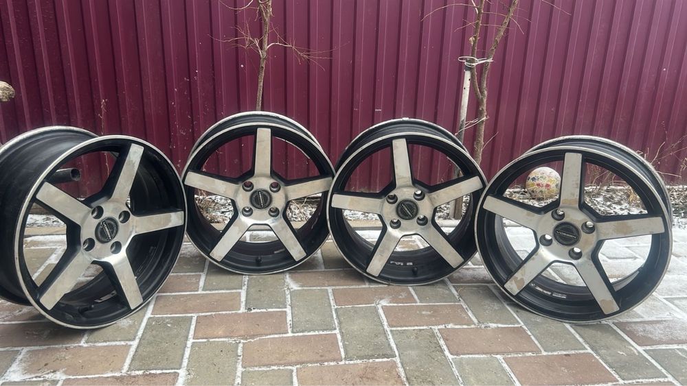 Титанка воссен и шины летние