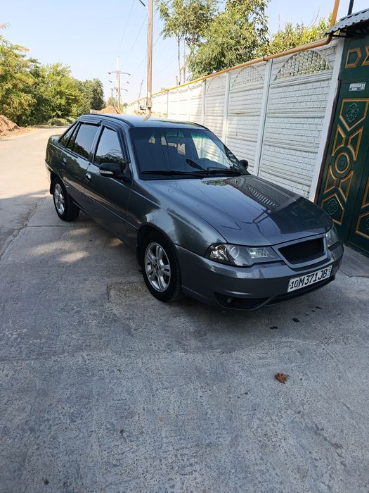 Продается машина , нексия 2