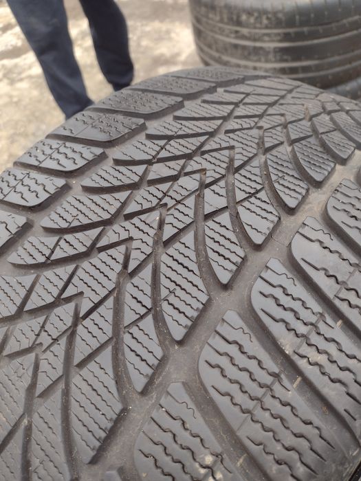 Dunlop 4D R01 4бр.275/30/21 дот2713