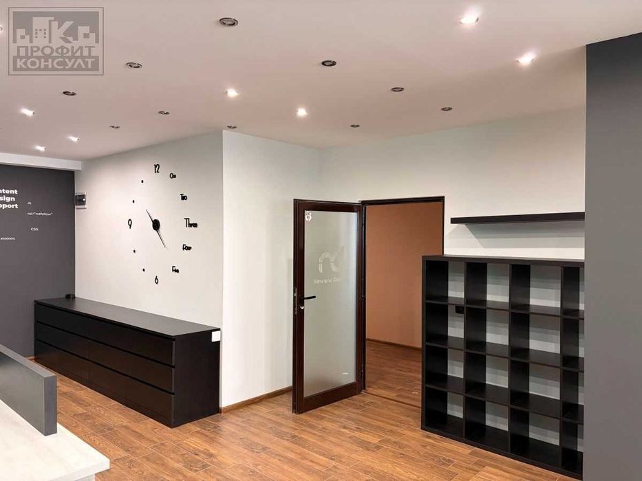 Дава се под наем Офис в Велико Търново, Център - 51 кв.м за 548.25 € - Снимка #8