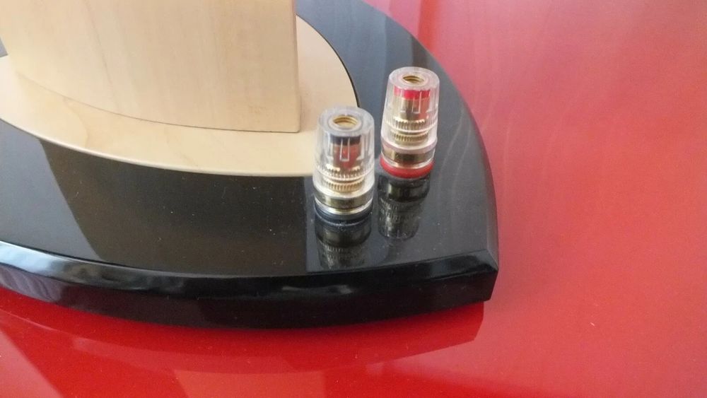 Колонка лар сотилади 4 дона домашний кинотеатр