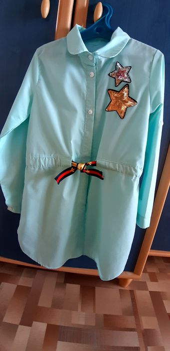 Продаю рубашку на девочку.