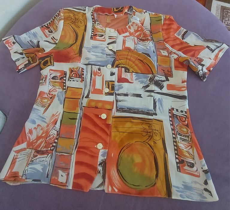 Дамски ризи и туники