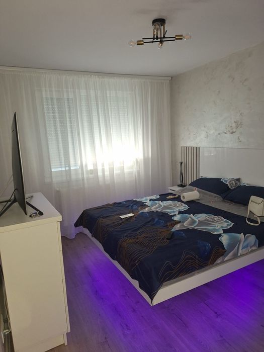 Apartament de închiriat