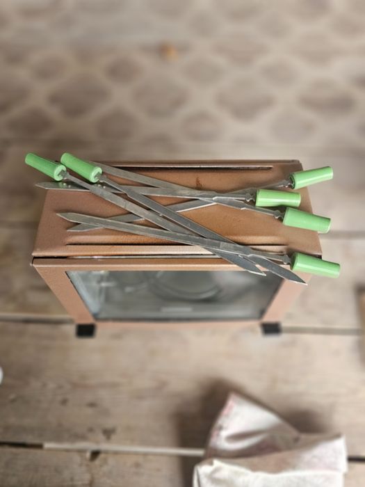 Электрошашлычница вогник