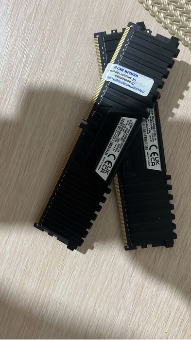 озу корсайр 8/3200 2 плашки