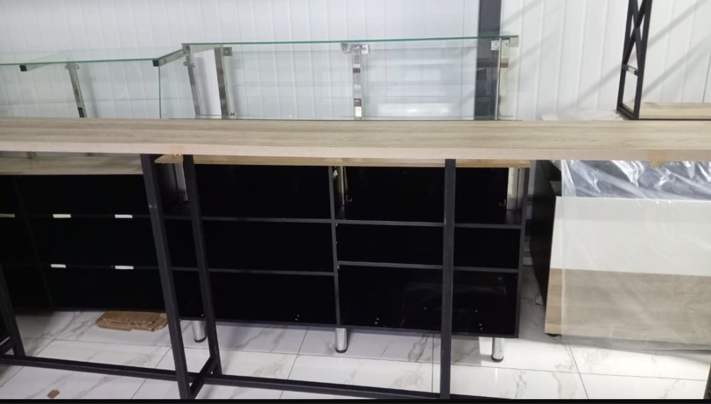 Витрины, барный столык