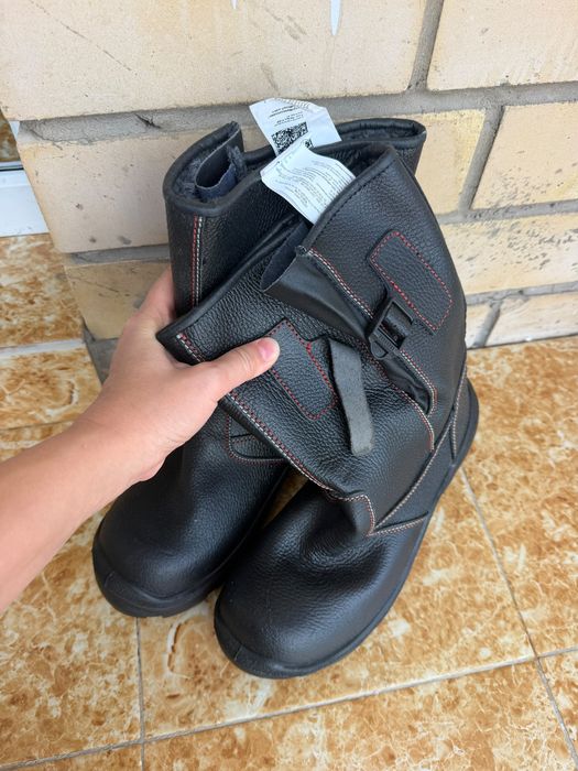 Рабочие сапоги , ботинки