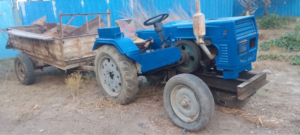 Трактор китайский