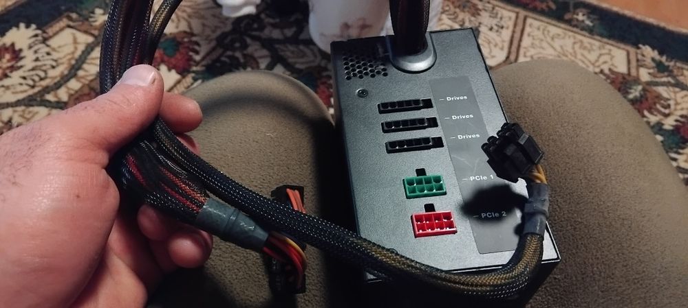 Sursa pc modulara be quiet 530w