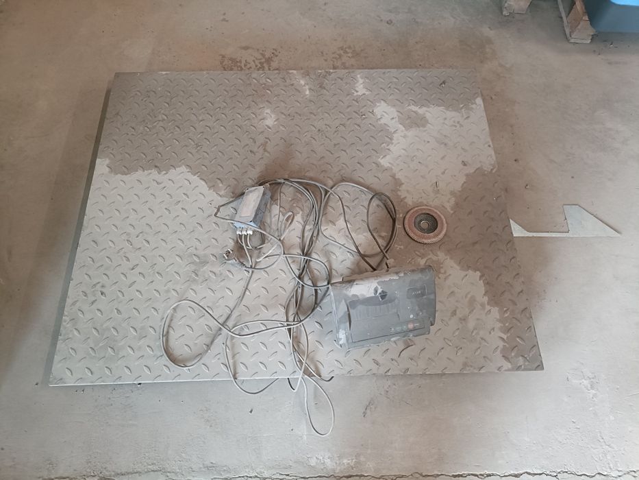 Продам большой весы