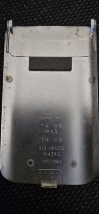 Nokia C5;  наушники Xiaomi