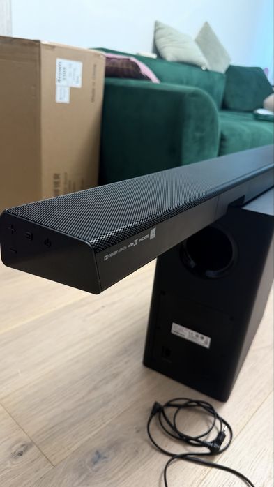 Vand sistem Samsung Harman Kardon 3.1.2 Ch Soundbar HW-Q70R Atmos