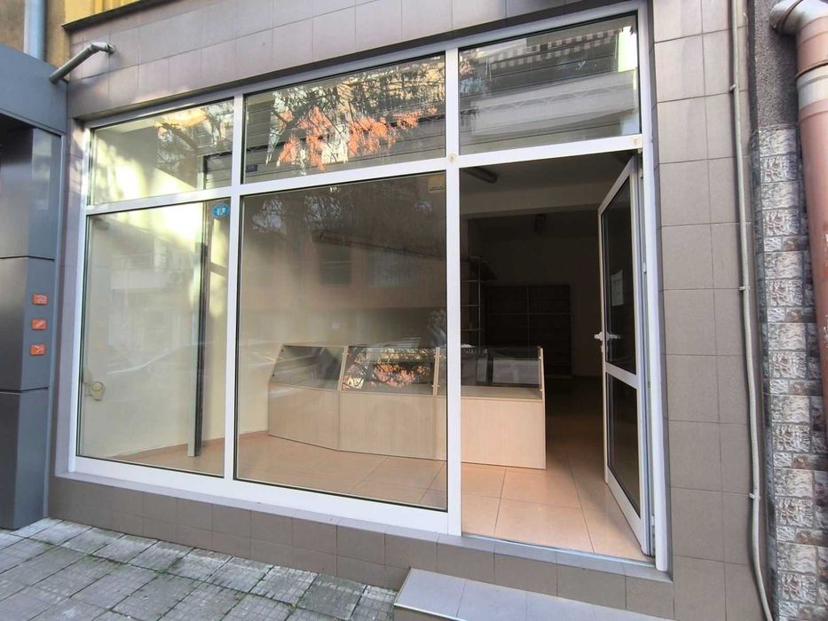 Витрини за магазин,салон,студио