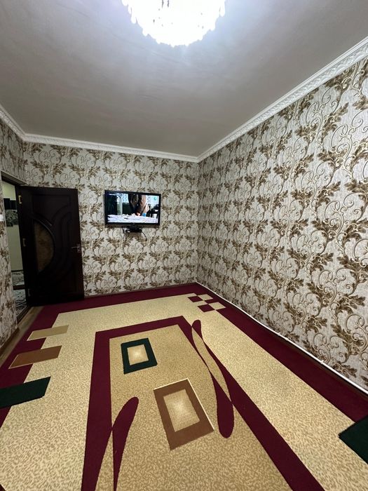 Продам 4х ком кв. С гаражом с мебелью и техникой