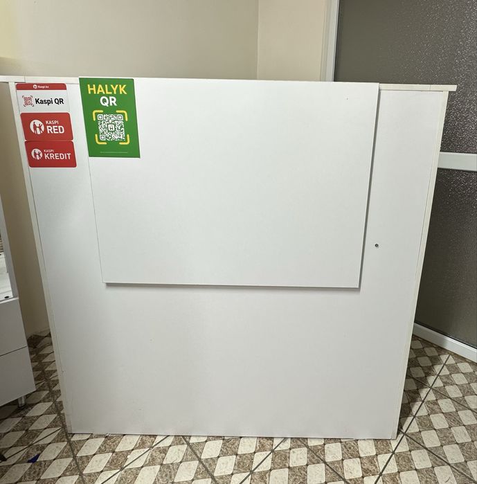 продается стол ресепшн