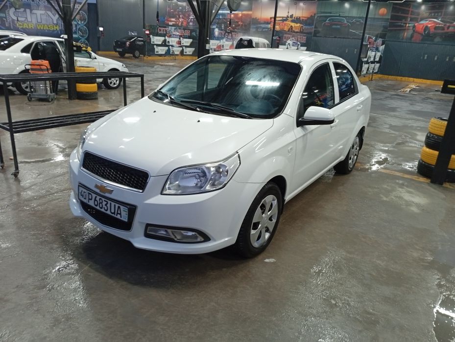 Nexia 3 2-pazitsiya mexanika sotiladi