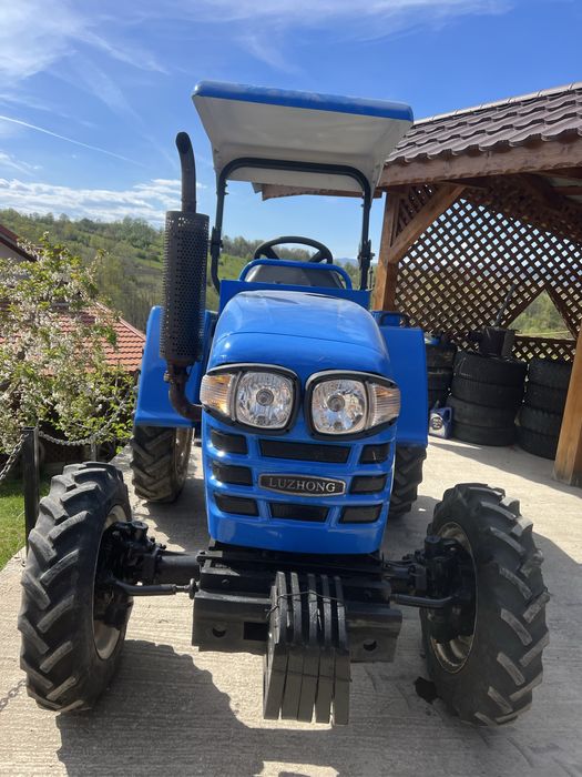 Tractorasi Luzhong 25 cp