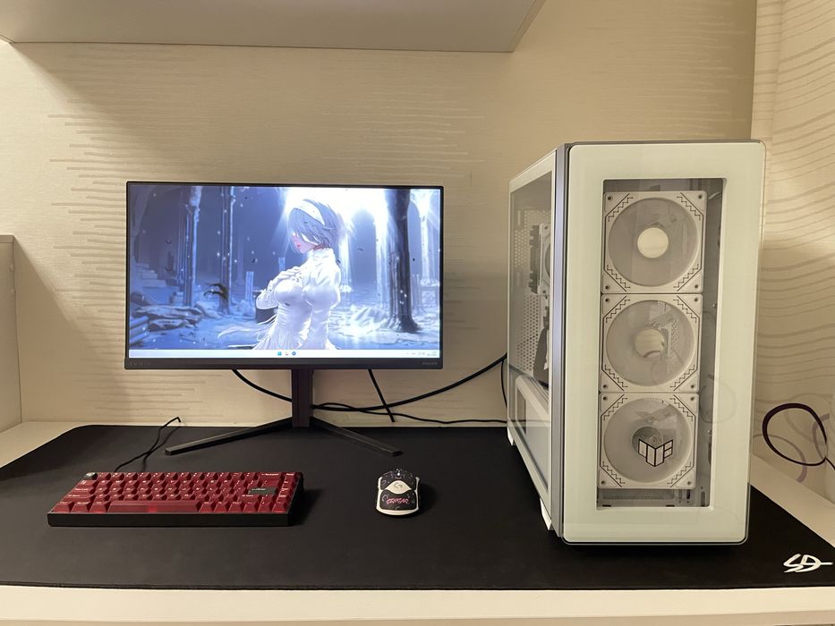 Монитор 240HZ Philips Evnia