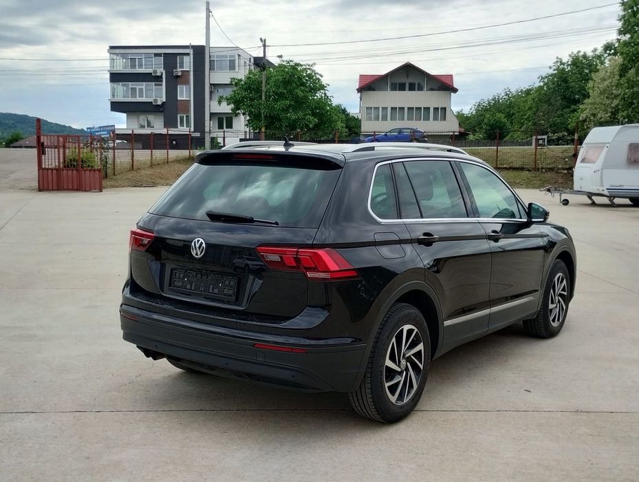 Volkswagen Tiguan 2.0 TDI 150 CP DSG LED Navi+Camera Lane/Side/Sign/Park Assist