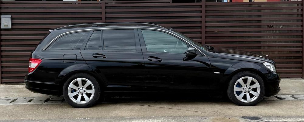 Mercedes C-class  C200 / Navi /