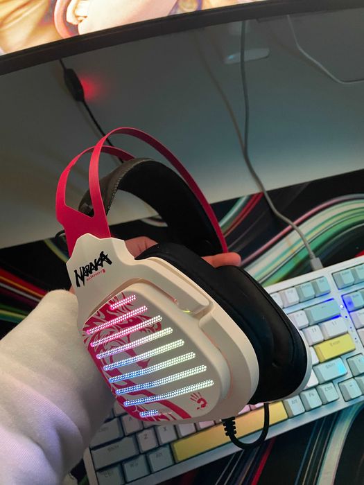 Kompyuter sotiladi full komplekt