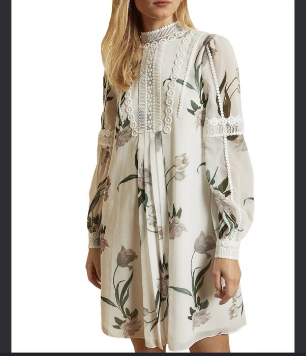 Нова рокля Ted Baker XL