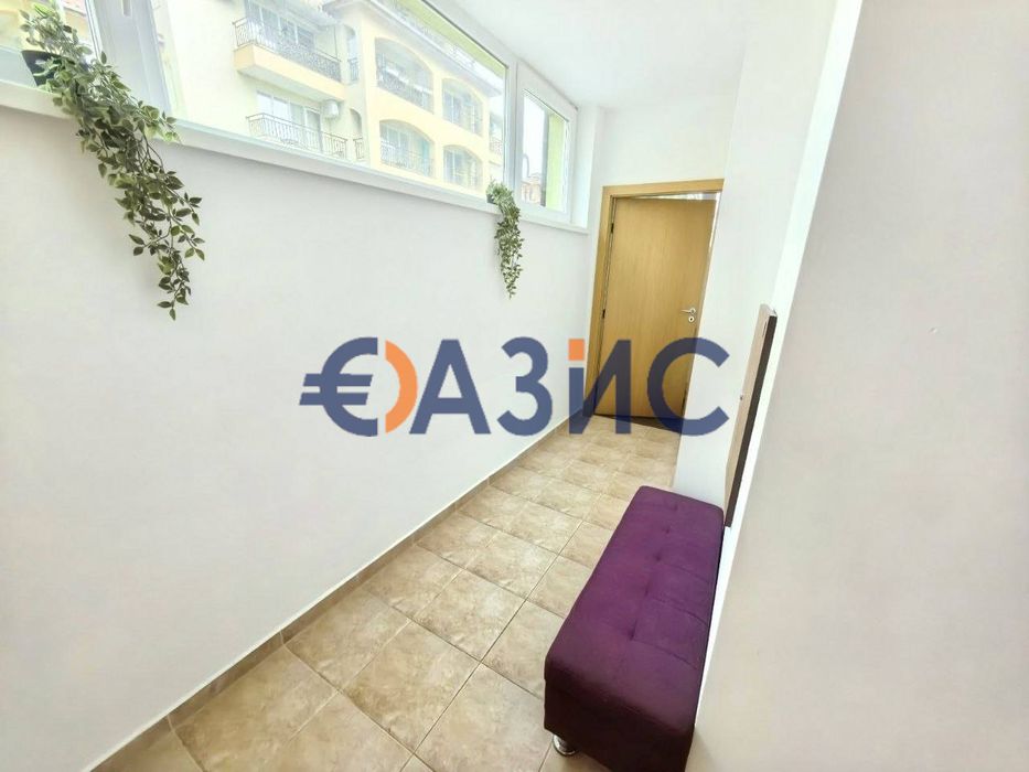Продава се Тристаен апартамент в к.к. Слънчев бряг - 93 кв.м за 565 €/кв.м - Снимка #10
