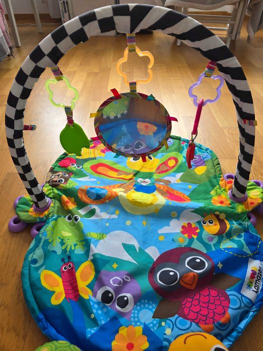 Saltea de activitati bebelusi Lamaze in conditie excelenta