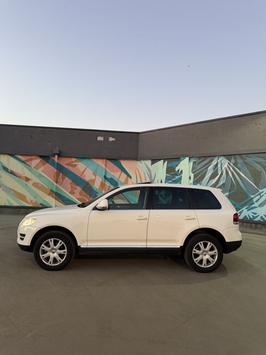 VW Touareg 2.5 TDI R5 Exclusive Automat 4x4 2009 Interior Coniac Trapa