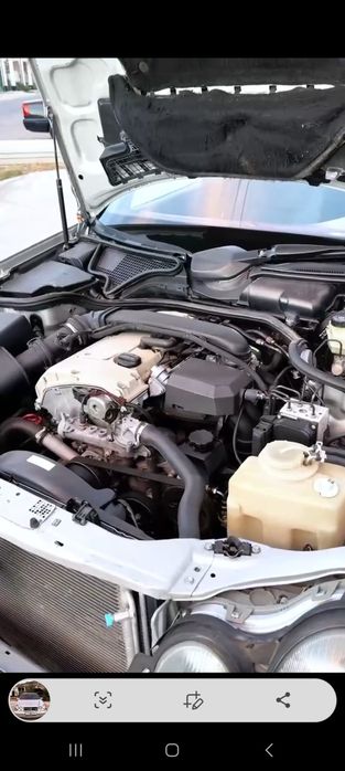 Mercedes benz w 210 E 200