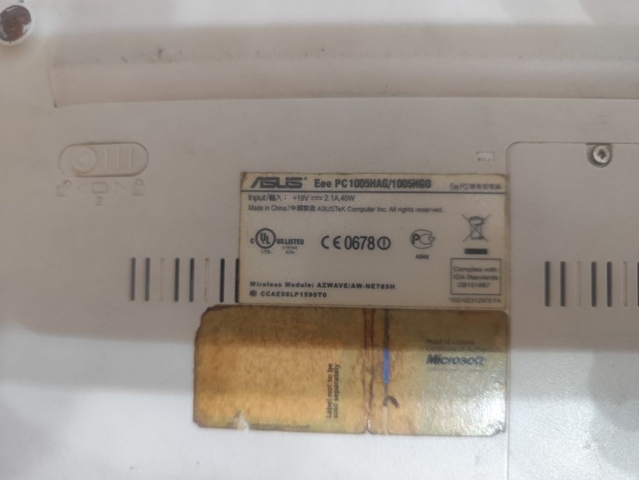 Лаптоп asus 10.1