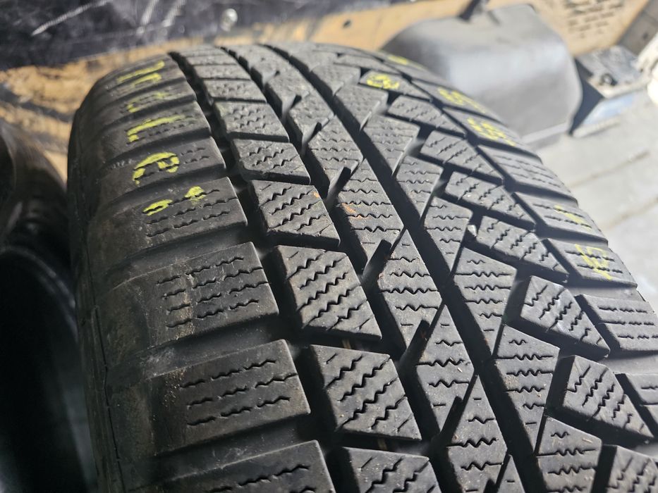 255 55 19 m+s continental