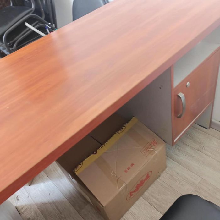 Продам тумбу с замком