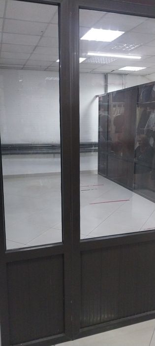 Сдаётся торговая площадь.