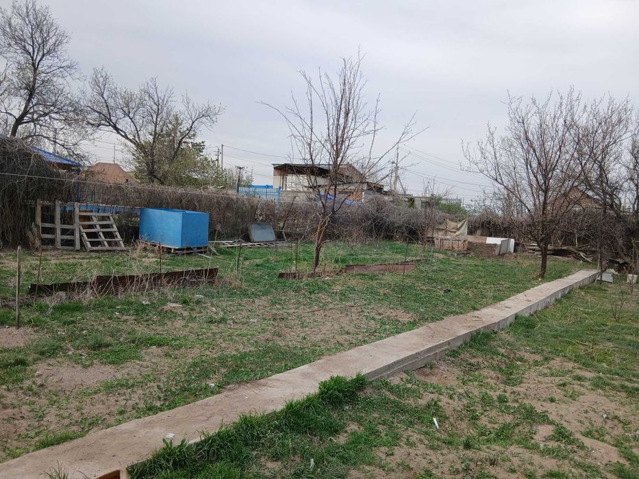 Земельный участок