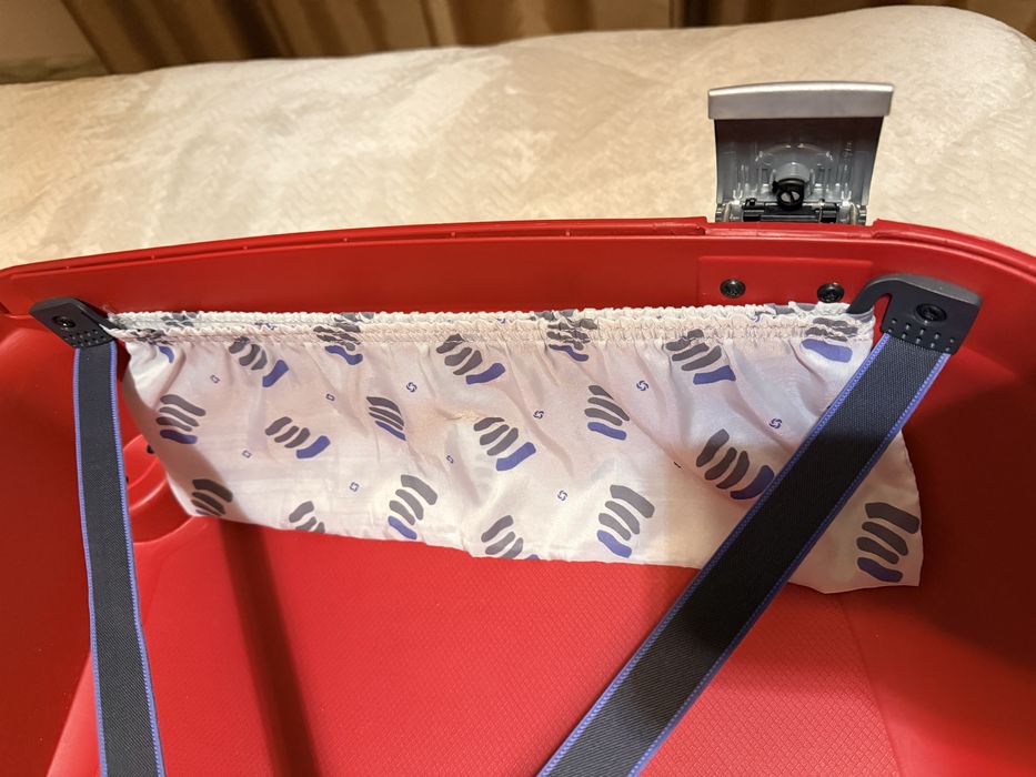 Твърд куфар Samsonite