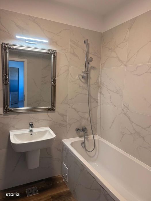 Apartament  modern 1 camere,  Central / City of Mara