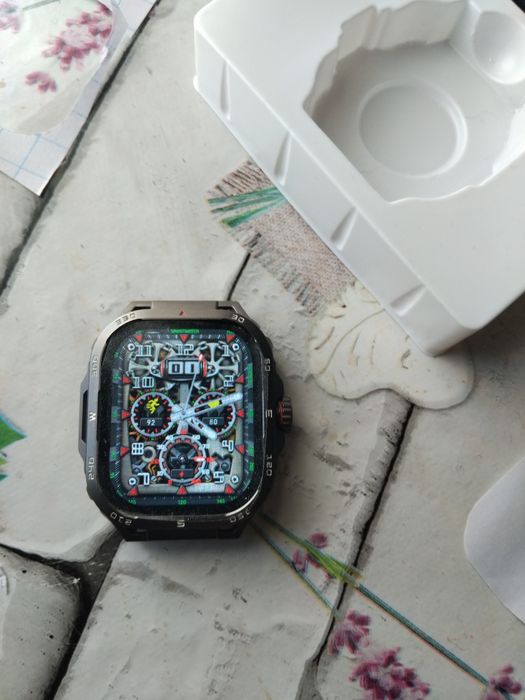 Смарт Часы в очень хорошем состоянии
