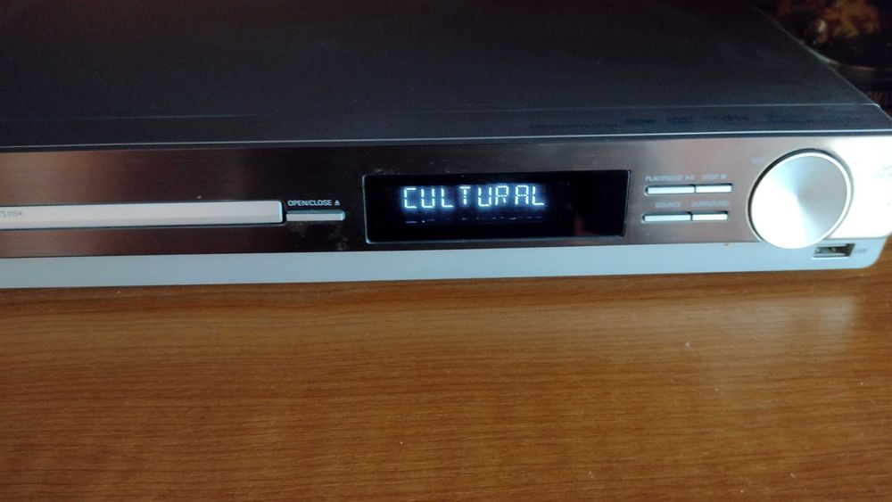 Sistem Home Cinema Philips HTS3154 + 6 boxe, IMPECABIL !!!