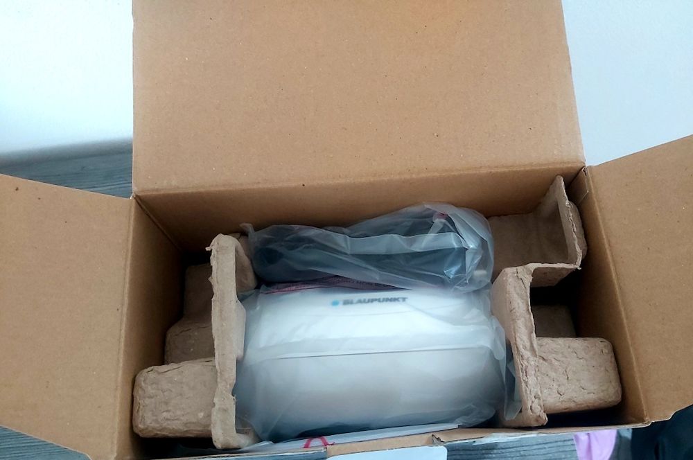 Radio CD Player Blaupunkt RCD 204 WH – NOU editie aniversara