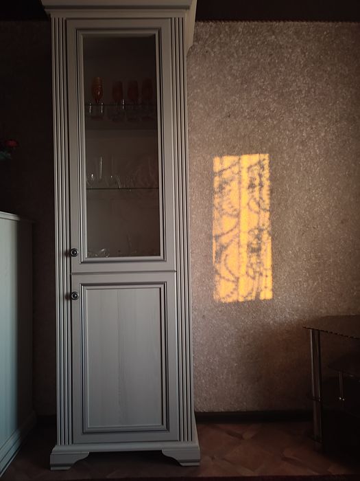 Стенка в гостиную