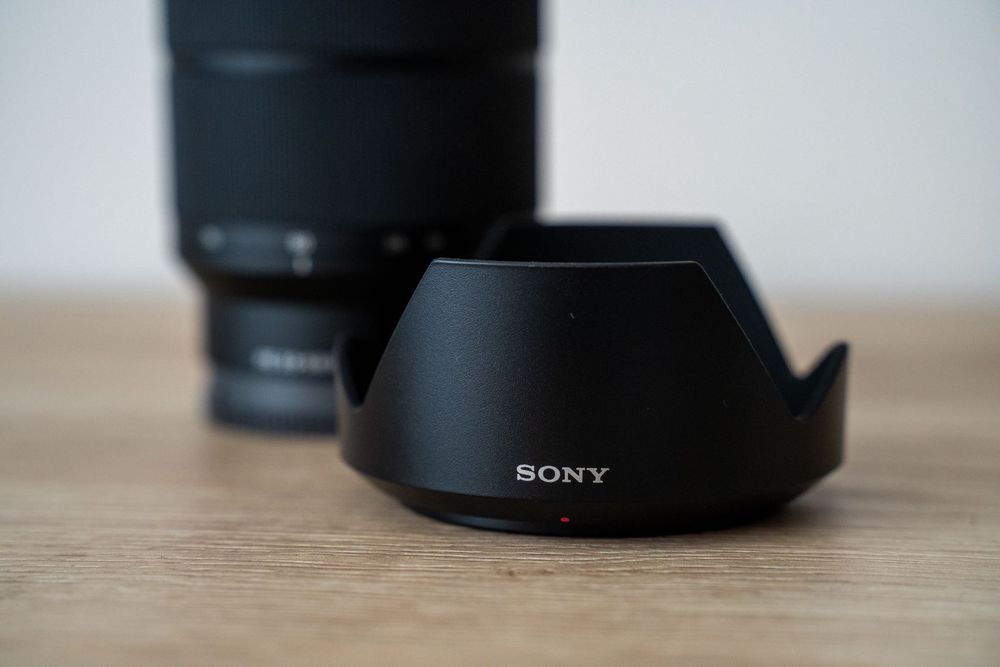 Обектив Sony FE 28-70mm f/3.5-5.6 OSS