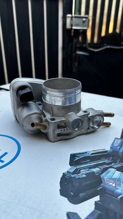 Clapeta Acceleratie Vw/Audi 1.6 Passat b5.5 a4/b5 a4/b6 a4/b7