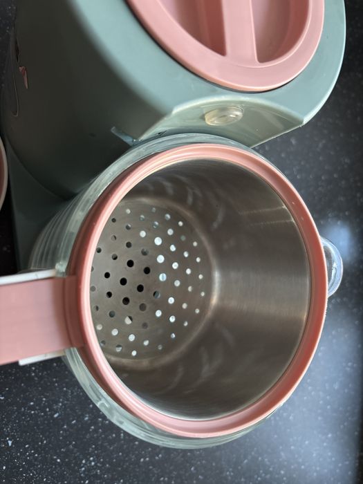 Aparat de gatit la aburi Beaaba baby