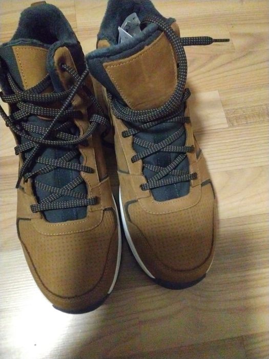 Зимни обувки .    .