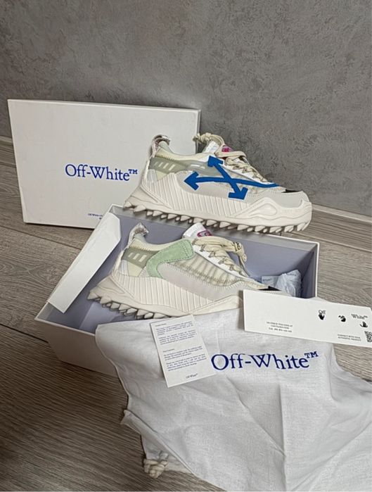 Off - White Odsy
