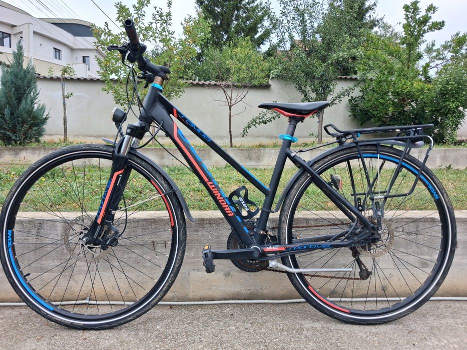 Vând trei biciclete