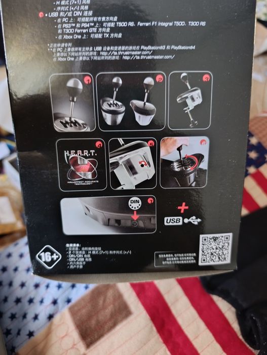 Срочно продаю Thrustmaster T300 Ferrari Alcantara + TH8A Shifter компл