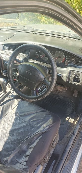 Продам машину ниссан блюберд